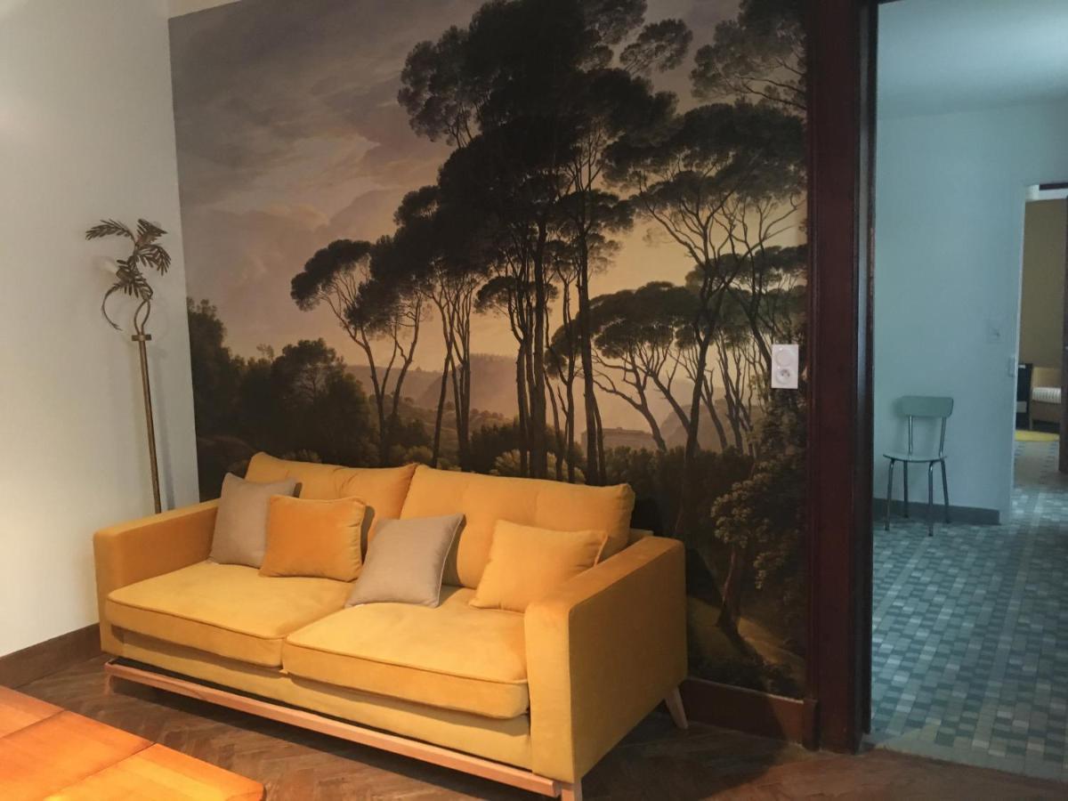 Charmant Appartement Sur Cour, Le Cerisier Баньер-де-Бигор Экстерьер фото
