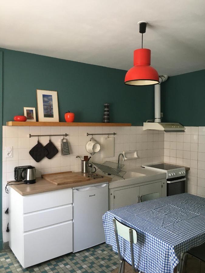 Charmant Appartement Sur Cour, Le Cerisier Баньер-де-Бигор Экстерьер фото
